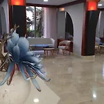 贝尔艾尔海滩酒店 酒店