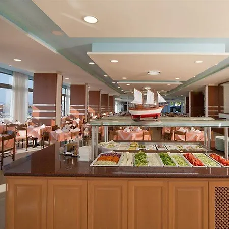 贝尔艾尔海滩酒店 4*