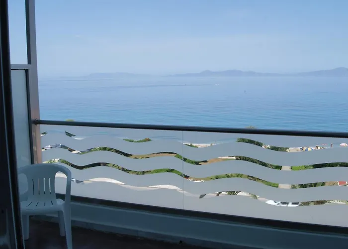 Belair Отель Иксиа